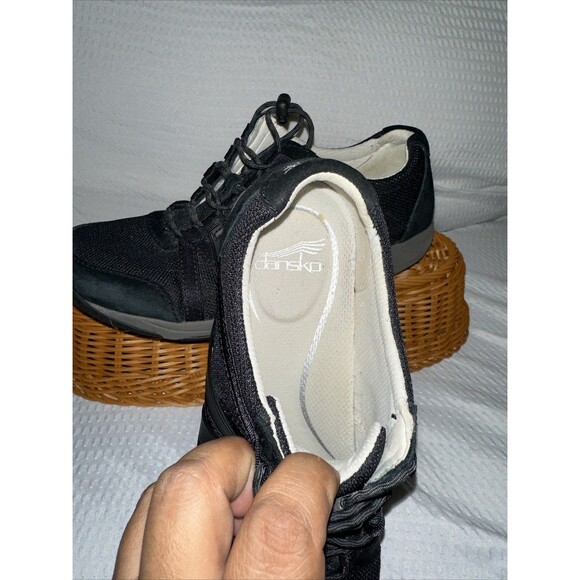 Dansko Henriette Women’s Sz 37 Black‎ Leather Toggle Lace Low Sneakers - Picture 10 of 11
